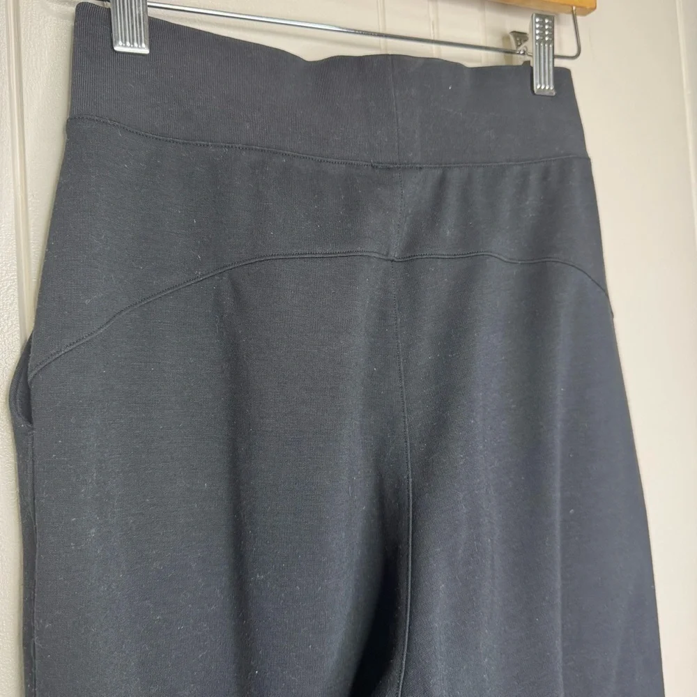 Lululemon Can You Feel The Pleat Crop *21